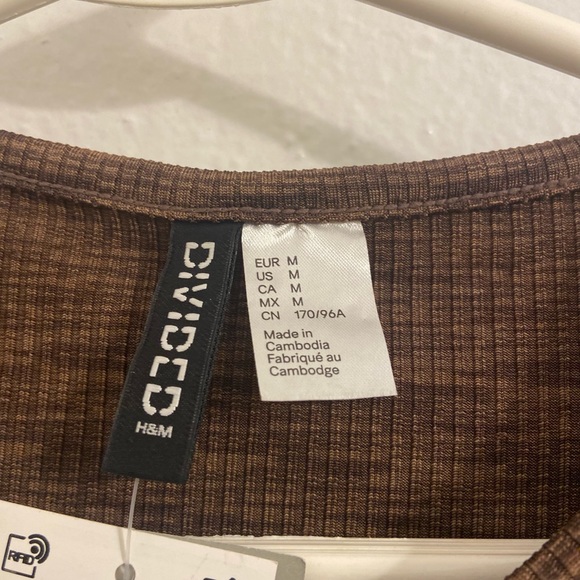 🤎 NWT H&M Divided Front Lace-Up Crop Top - Picture 5 of 5